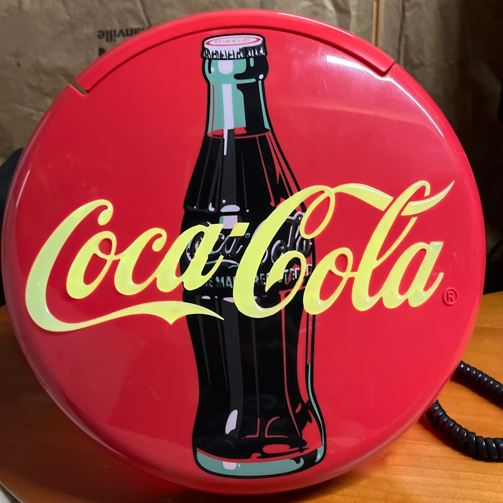 VINTAGE 1996 Coca-Cola LIIGHTED TELEPHONE